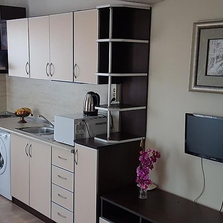 Tashevi Apartments Πομόριε Εξωτερικό φωτογραφία