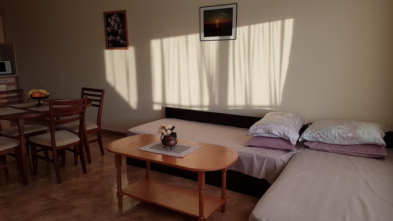 Tashevi Apartments Πομόριε Δωμάτιο φωτογραφία